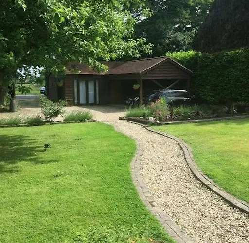 Winterborne Lodge